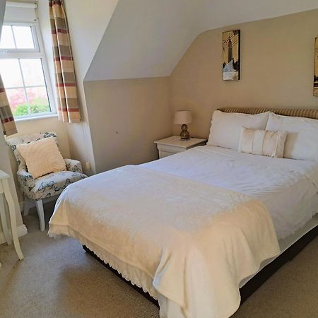 Leabrook House Bed & Breakfast คาสเซิลเมน ภายนอก รูปภาพ