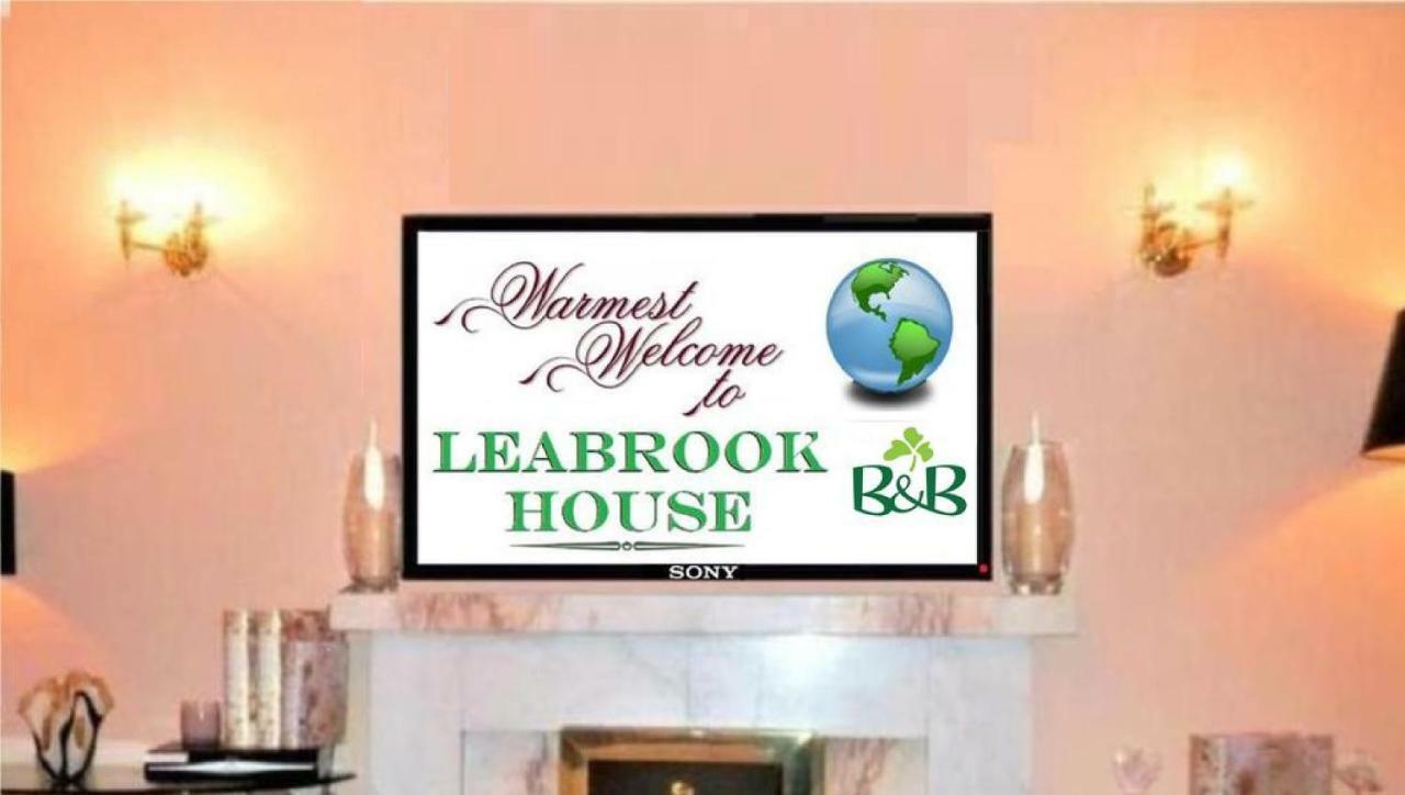 Leabrook House Bed & Breakfast คาสเซิลเมน ภายนอก รูปภาพ
