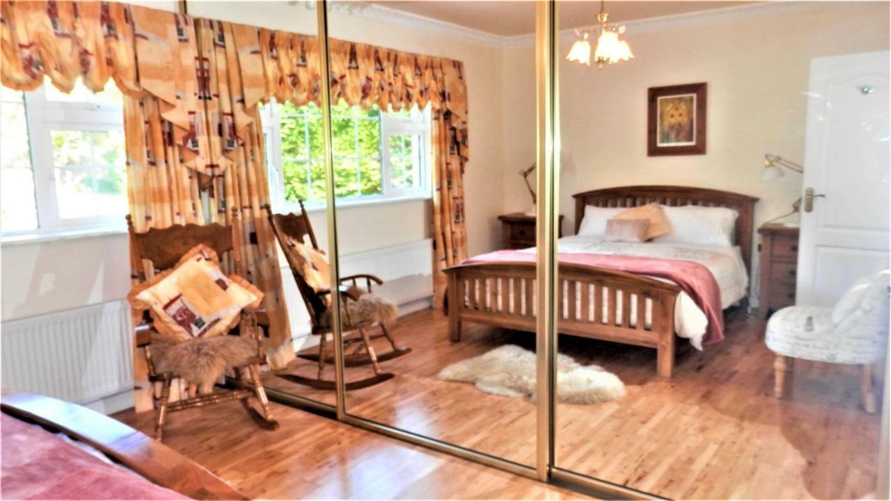 Leabrook House Bed & Breakfast คาสเซิลเมน ภายนอก รูปภาพ